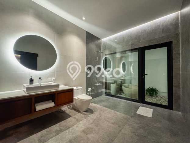 Vila Nyaman di , Luas 250m2m², Akses ke berbagai kebutuhan Vila Nyaman di , Luas 250m2m², Akses ke berbagai kebutuhan