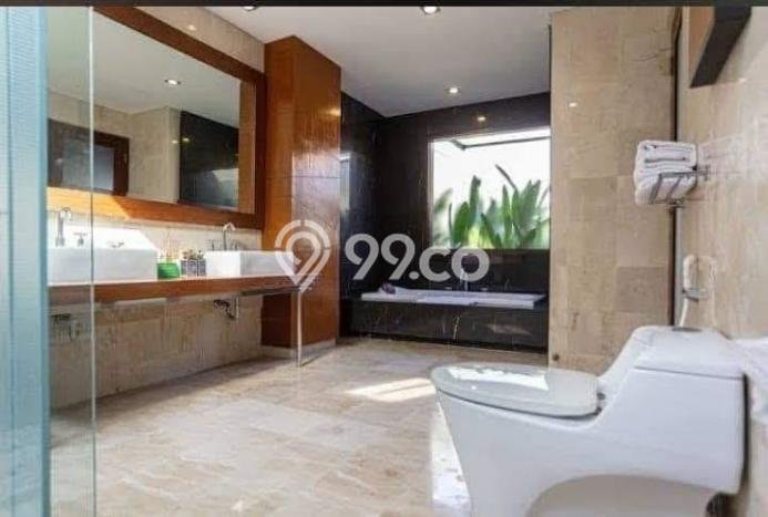 LOKASI TERBAIK! Vila di , Luas 11000m2m², Area Premium dengan jalan mudah LOKASI TERBAIK! Vila di , Luas 11000m2m², Area Premium dengan jalan mudah