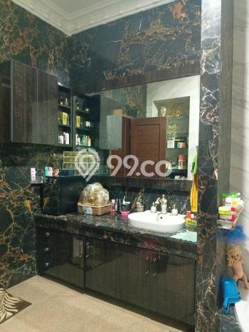 Rumah Elit Modern Siap Huni di Kota Wisata Bogor Rumah Elit Modern Siap Huni di Kota Wisata Bogor