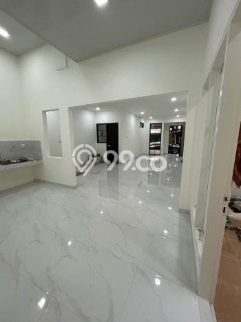 Rumah Minimalis 3 KT LT 128m2 di Kota Wisata Rumah Minimalis 3 KT LT 128m2 di Kota Wisata