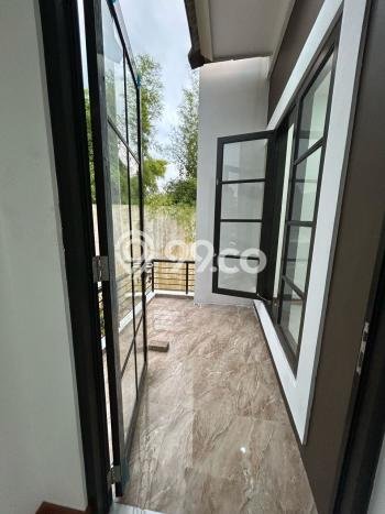 Rumah Minimalis 3 KT LT 128m2 di Kota Wisata Rumah Minimalis 3 KT LT 128m2 di Kota Wisata