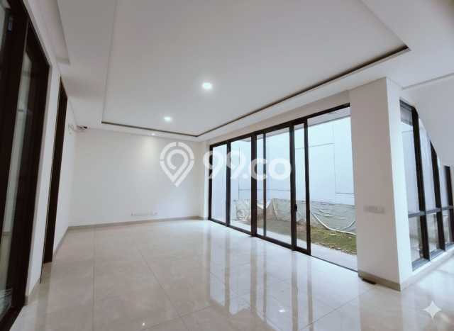 Rumah Luxury Modern Tanpa Renovasi di Kota Wisata Bogor Rumah Luxury Modern Tanpa Renovasi di Kota Wisata Bogor