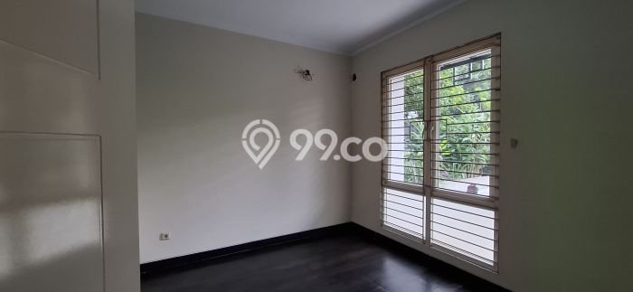 Dijual Hunian Rumah Nyaman 4 Kamar di Kota Wisata, Bogor Dijual Hunian Rumah Nyaman 4 Kamar di Kota Wisata, Bogor