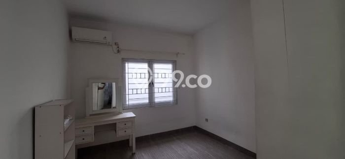 Jual Rumah Modern 3 KT di Kota Wisata, Bogor Jual Rumah Modern 3 KT di Kota Wisata, Bogor