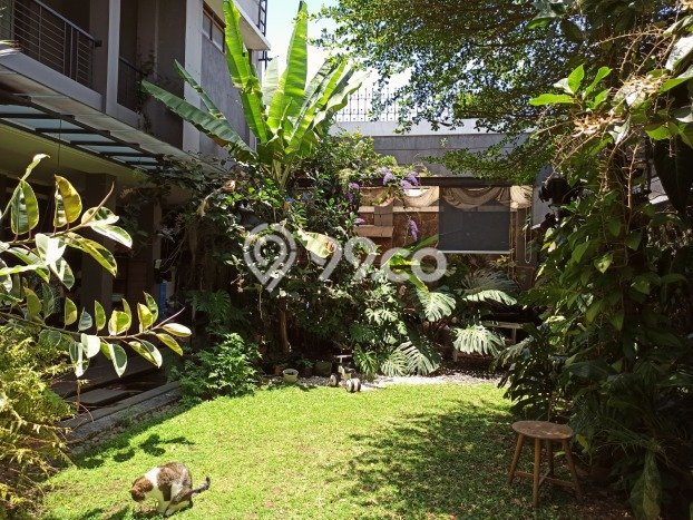 Rumah Eksklusif Siap Huni LT 506m2 di Cidadap, Bandung Rumah Eksklusif Siap Huni LT 506m2 di Cidadap, Bandung
