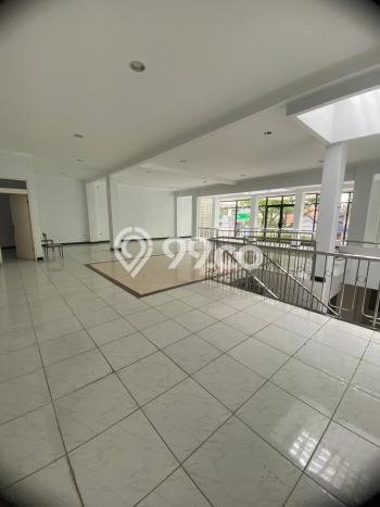 Disewakan Komersial di Kawasan Ramai Pasir Kaliki Luas 378m2 Disewakan Komersial di Kawasan Ramai Pasir Kaliki Luas 378m2