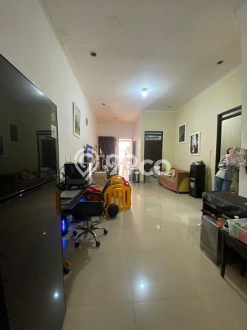Rumah Minimalis 3 KT di Singgasana Bandung Unfurnished Rumah Minimalis 3 KT di Singgasana Bandung Unfurnished