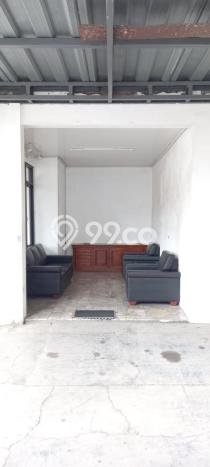 Komersial Bagus Dijual LB 300m2 Lokasi Strategis Bandung Area Cocok untuk Bisnis Komersial Bagus Dijual LB 300m2 Lokasi Strategis Bandung Area Cocok untuk Bisnis
