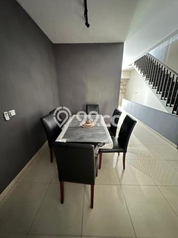 Rumah Mewah LB 210m2 Siap Huni Desain Elegan di Pasteur, Bandung Rumah Mewah LB 210m2 Siap Huni Desain Elegan di Pasteur, Bandung