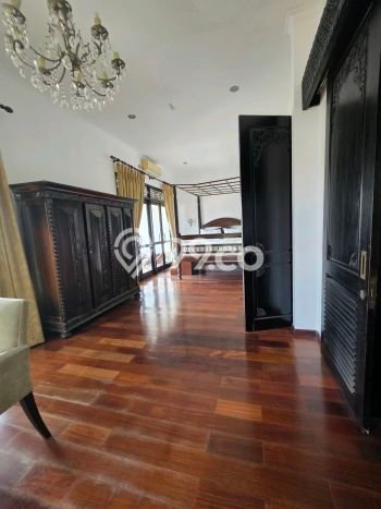 Hunian Elit LB 500m2 Siap Pakai Desain Elegan di Sentul City, Bogor Hunian Elit LB 500m2 Siap Pakai Desain Elegan di Sentul City, Bogor