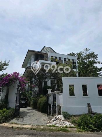 Hunian Elit LB 500m2 Siap Pakai Desain Elegan di Sentul City, Bogor Hunian Elit LB 500m2 Siap Pakai Desain Elegan di Sentul City, Bogor