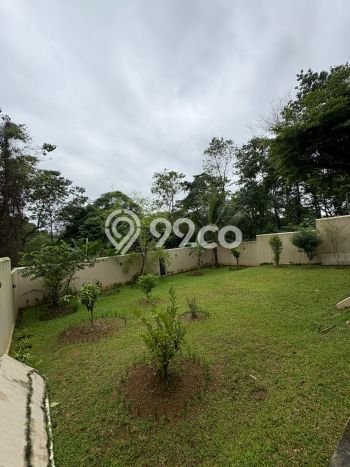 For Sale! Luxury House LT 858m2 Desain Modern di Sentul City For Sale! Luxury House LT 858m2 Desain Modern di Sentul City
