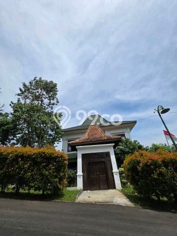 Hunian Elit LB 500m2 Siap Pakai Desain Elegan di Sentul City, Bogor Hunian Elit LB 500m2 Siap Pakai Desain Elegan di Sentul City, Bogor