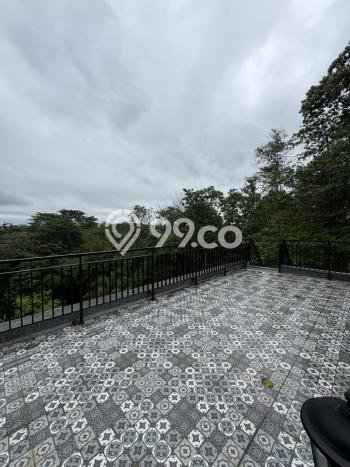 For Sale! Luxury House LT 858m2 Desain Modern di Sentul City For Sale! Luxury House LT 858m2 Desain Modern di Sentul City