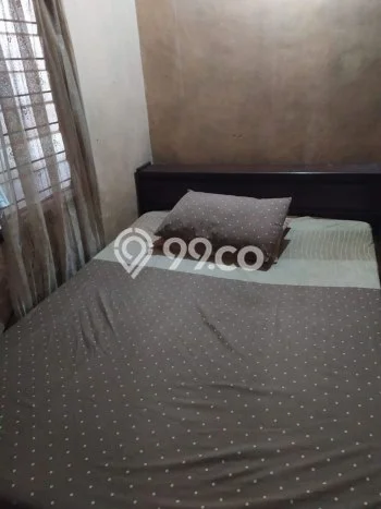 Rumah Nyaman 4 KT LB 125m2 Kondisi Bagus di Supratman Rumah Nyaman 4 KT LB 125m2 Kondisi Bagus di Supratman