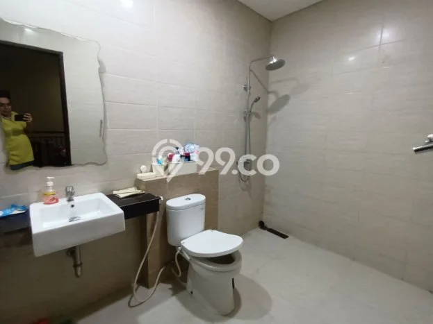 Rumah Modern 5 Kamar LT 144m2 di Sarijadi Rumah Modern 5 Kamar LT 144m2 di Sarijadi