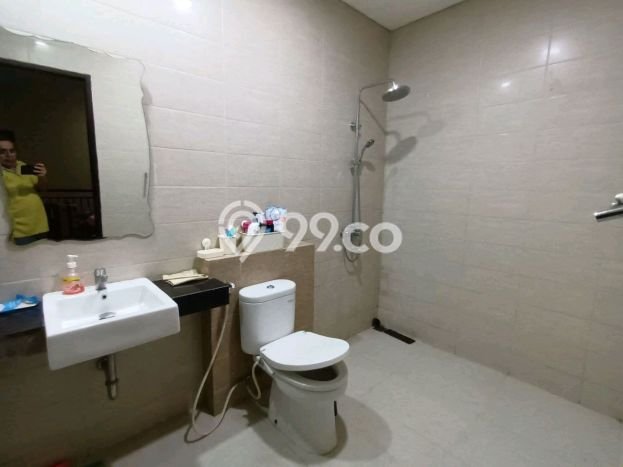 Rumah Modern 5 Kamar LT 144m2 di Sarijadi Rumah Modern 5 Kamar LT 144m2 di Sarijadi