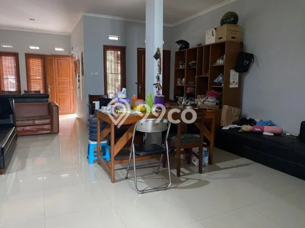 Dijual Cepat Rumah Favorit Siap Huni LB 270m2 di Batununggal, Bandung Dijual Cepat Rumah Favorit Siap Huni LB 270m2 di Batununggal, Bandung