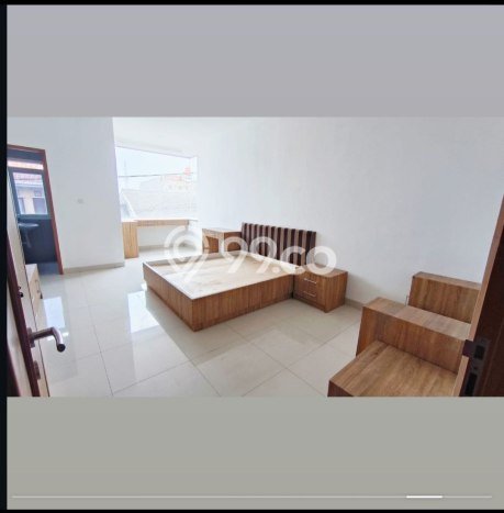 Rumah Minimalis 5 Kamar LT 138m2 di BKR Rumah Minimalis 5 Kamar LT 138m2 di BKR