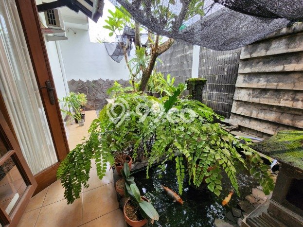 Jual Rumah Bagus Siap Huni LB 118m2 di Arcamanik, Bandung Jual Rumah Bagus Siap Huni LB 118m2 di Arcamanik, Bandung