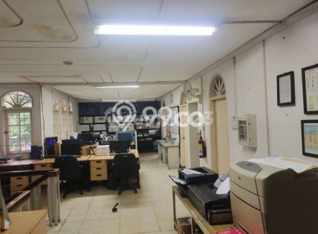 Rumah lokasi Sukaluyu, Bandung, LT 794m2m² Bangunan 794m2m² Rumah lokasi Sukaluyu, Bandung, LT 794m2m² Bangunan 794m2m²