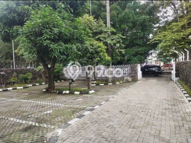 Rumah lokasi Sukaluyu, Bandung, LT 794m2m² Bangunan 794m2m² Rumah lokasi Sukaluyu, Bandung, LT 794m2m² Bangunan 794m2m²