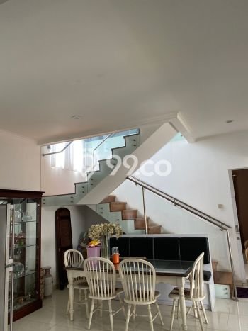 Siap Huni Rumah Mewah 3 Kamar di Antapani Dekat ke Mana Pun Siap Huni Rumah Mewah 3 Kamar di Antapani Dekat ke Mana Pun