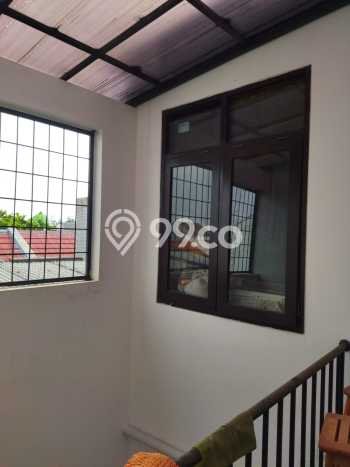Rumah Terawat di Antapani, Bandung, LT 108m2m², LB 120m2m² Rumah Terawat di Antapani, Bandung, LT 108m2m², LB 120m2m²