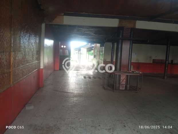Unit Komersial Tersedia di Soekarno Hatta Spesifikasi LB 700m2 Unit Komersial Tersedia di Soekarno Hatta Spesifikasi LB 700m2