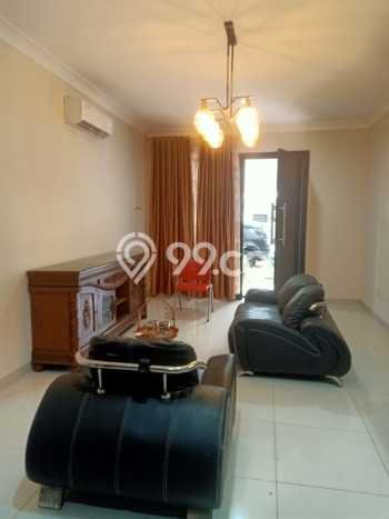 Disewakan! Rumah 3 Kamar Tidur &
3 Kamar Mandi di Podomoro Park Bandung, Bandung Disewakan! Rumah 3 Kamar Tidur &
3 Kamar Mandi di Podomoro Park Bandung, Bandung