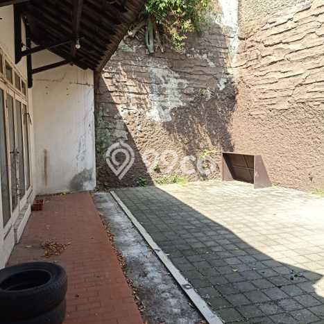 AREA BERKEMBANG! Komersial Disewakan Kawasan Asia Afrika, Luas 380m2m², Siap Bisnis AREA BERKEMBANG! Komersial Disewakan Kawasan Asia Afrika, Luas 380m2m², Siap Bisnis