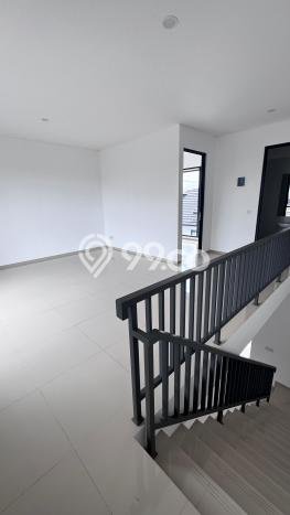 LOKASI POTENSIAL! Ruko For Rent Kawasan Antapani, Luas 84m2m², Siap Usaha LOKASI POTENSIAL! Ruko For Rent Kawasan Antapani, Luas 84m2m², Siap Usaha