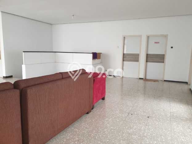 Jarang Ada! Rumah Sewa 8 Kamar Nyaman Siap Huni Turangga Jarang Ada! Rumah Sewa 8 Kamar Nyaman Siap Huni Turangga