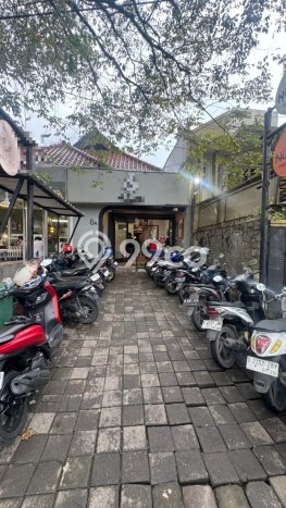 Disewakan Komersial di Kawasan Ramai Riau Luas 232m2 Disewakan Komersial di Kawasan Ramai Riau Luas 232m2