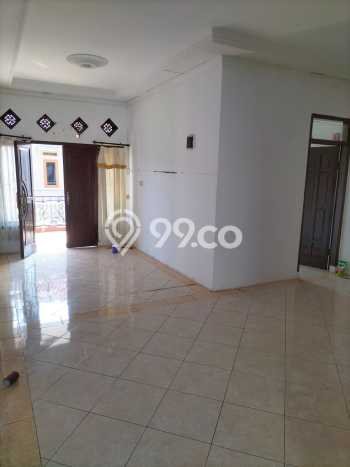 Disewakan Rumah Murah di Soekarno Hatta Bandung Punya 5 KT Disewakan Rumah Murah di Soekarno Hatta Bandung Punya 5 KT