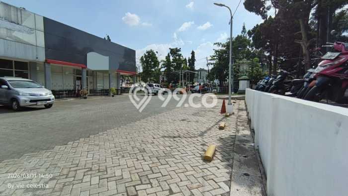 Ruko Disewa di Bandung dengan LB 162m2 Area Komersial Ramai Ruko Disewa di Bandung dengan LB 162m2 Area Komersial Ramai