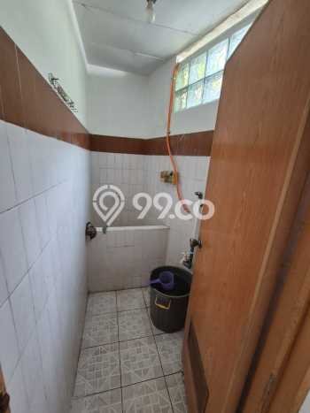 Disewakan! Rumah 5 Kamar Tidur &
2 Kamar Mandi di Cipaganti, Bandung Disewakan! Rumah 5 Kamar Tidur &
2 Kamar Mandi di Cipaganti, Bandung
