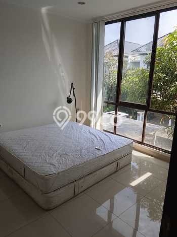 Rumah sewa siap pakai 3 KT di Summarecon Bandung, Bandung Rumah sewa siap pakai 3 KT di Summarecon Bandung, Bandung