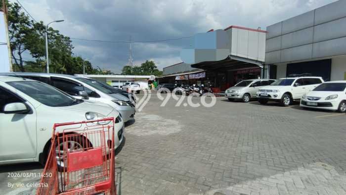 Ruko Disewa di Bandung dengan LB 162m2 Area Komersial Ramai Ruko Disewa di Bandung dengan LB 162m2 Area Komersial Ramai