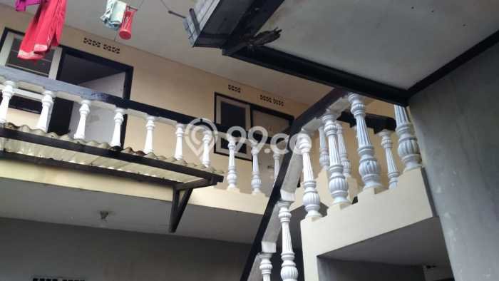 Dijual Kost di Kawasan Kiaracondong, Bandung, Spesifikasi 15 KT, 4 KM, 200m2 Dijual Kost di Kawasan Kiaracondong, Bandung, Spesifikasi 15 KT, 4 KM, 200m2