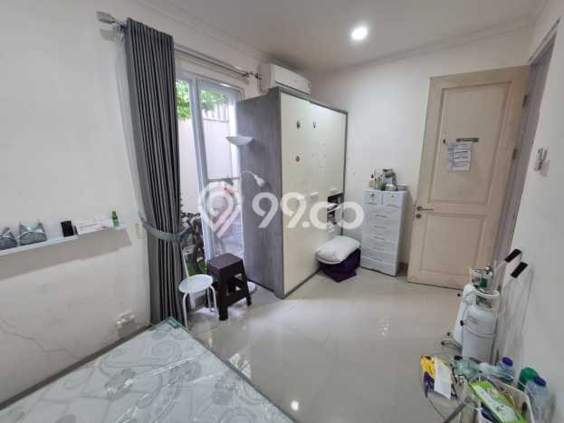Rumah Mewah LB 200m2 Siap Huni Desain Elegan di Gading Serpong, Tangerang Rumah Mewah LB 200m2 Siap Huni Desain Elegan di Gading Serpong, Tangerang