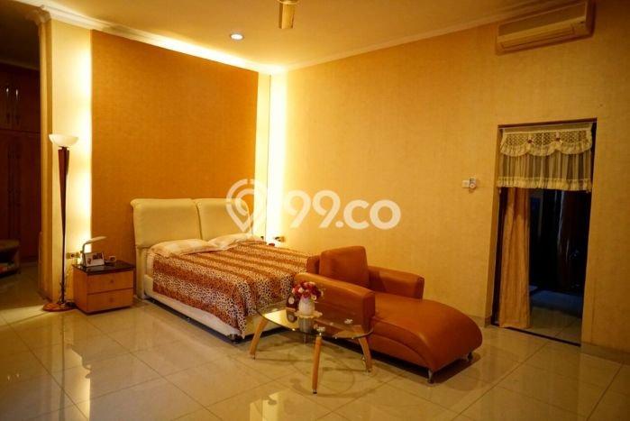 Dijual Rumah Luas Megah Dengan View Cantik di Pantai Mutiara, Jakarta Utara Dijual Rumah Luas Megah Dengan View Cantik di Pantai Mutiara, Jakarta Utara