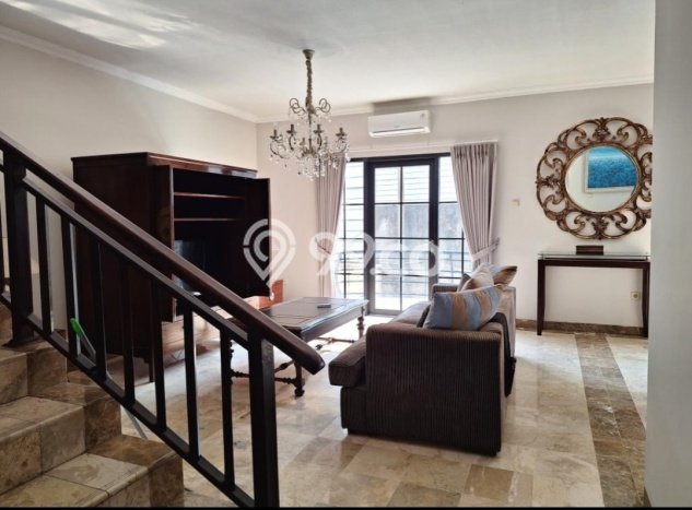 Rumah Elit LB 320m2 Siap Pakai Desain Elegan di Kemang, Jakarta Selatan Rumah Elit LB 320m2 Siap Pakai Desain Elegan di Kemang, Jakarta Selatan