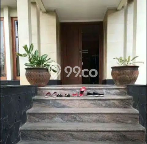 Rumah Eksklusif Siap Huni di Jakarta Barat Fasilitas Lengkap Rumah Eksklusif Siap Huni di Jakarta Barat Fasilitas Lengkap