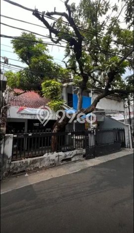 Ready to Use! Premium House LT 223m2 Desain Elegan di Slipi Ready to Use! Premium House LT 223m2 Desain Elegan di Slipi