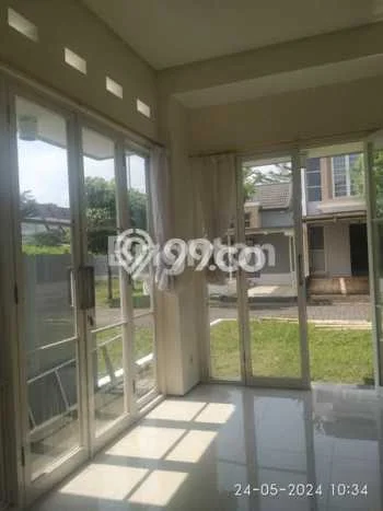 Rumah Sewa Malang LT 60m2 LB 117m2 Kawasan Araya Rumah Sewa Malang LT 60m2 LB 117m2 Kawasan Araya