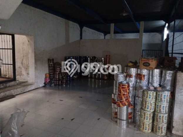 Untuk Disewa Gudang di Singosari Malang LT 600m2, LB 1200m2 Untuk Disewa Gudang di Singosari Malang LT 600m2, LB 1200m2