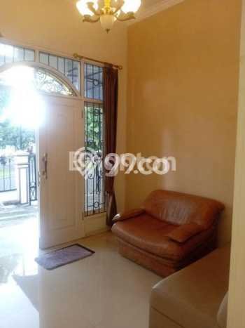 Jarang Ada! Rumah Sewa 3 Kamar Nyaman Siap Huni Dieng Jarang Ada! Rumah Sewa 3 Kamar Nyaman Siap Huni Dieng