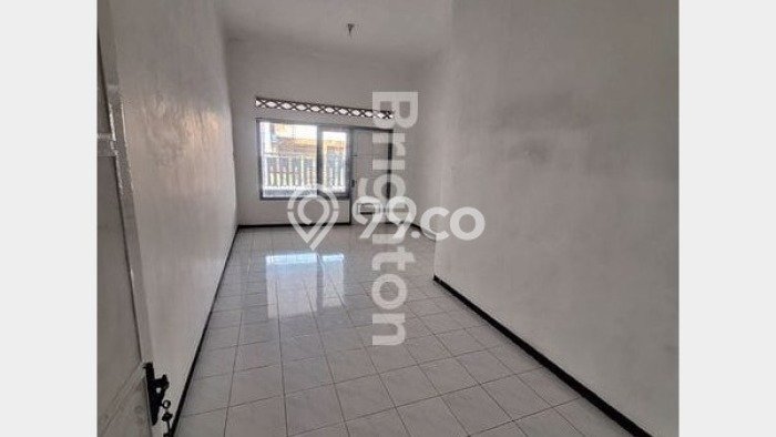 Rumah Disewakan Malang LT 150m2 LB 150m2 Kawasan Malang Kota Rumah Disewakan Malang LT 150m2 LB 150m2 Kawasan Malang Kota
