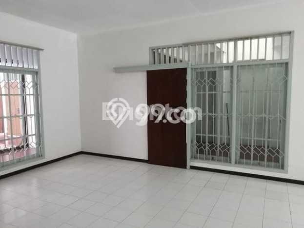 Rumah Kontrakan Malang LT 171m2 LB 160m2 Kawasan Araya Rumah Kontrakan Malang LT 171m2 LB 160m2 Kawasan Araya